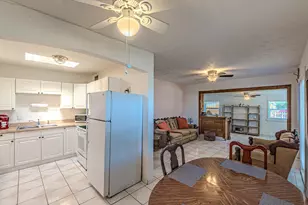 281 NE 46th St, Pompano Beach, FL 33064 - Photo 8