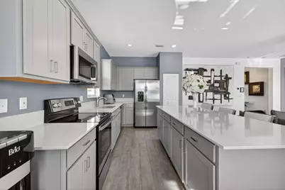 7625 NW Greenbank Circle, Port Saint Lucie, FL 34987 - Photo 4