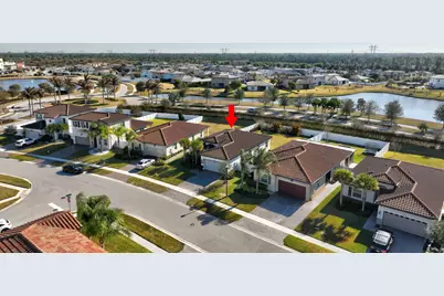 7625 NW Greenbank Circle, Port Saint Lucie, FL 34987 - Photo 2