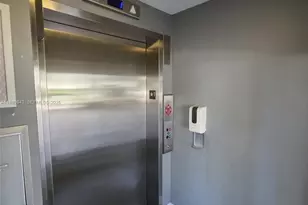 6073 Balboa Cir, Boca Raton, FL 33433 - Photo 14