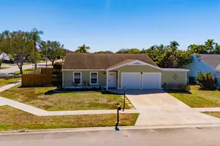 7791 Blairwood Cir N, Lake Worth, FL 33467 - Photo 1