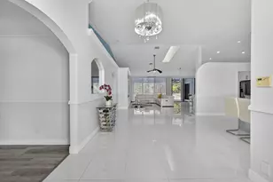 221 Cypress Trce, Royal Palm Beach, FL 33411 - Photo 10