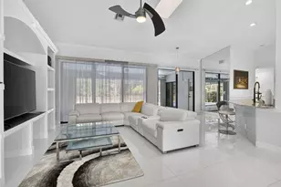 221 Cypress Trce, Royal Palm Beach, FL 33411 - Photo 2