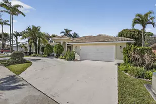 221 Cypress Trce, Royal Palm Beach, FL 33411 - Photo 6