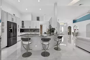 221 Cypress Trce, Royal Palm Beach, FL 33411 - Photo 20