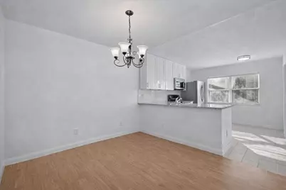 1945 Stratford Way, West Palm Beach, FL 33409 - Photo 8