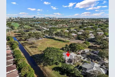 1945 Stratford Way, West Palm Beach, FL 33409 - Photo 38