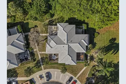 1945 Stratford Way, West Palm Beach, FL 33409 - Photo 2