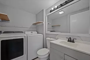 1945 Stratford Way, West Palm Beach, FL 33409 - Photo 14