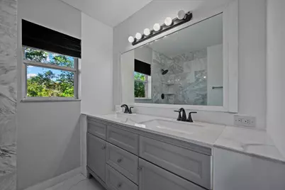 1945 Stratford Way, West Palm Beach, FL 33409 - Photo 20