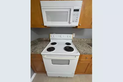 1121 11th Street #3, West Palm Beach, FL 33401 - Photo 4