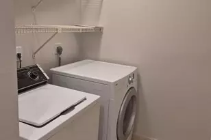 394 Springdale Cir, Palm Springs, FL 33461 - Photo 16