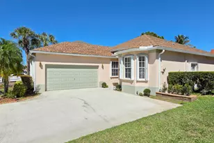 286 Saratoga Blvd E, Royal Palm Beach, FL 33411 - Photo 2