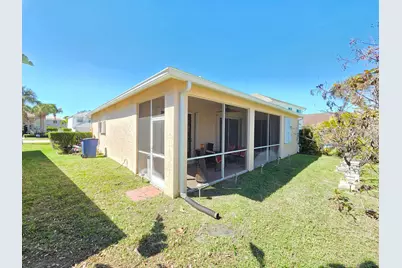 286 Saratoga Boulevard E, West Palm Beach, FL 33411 - Photo 26