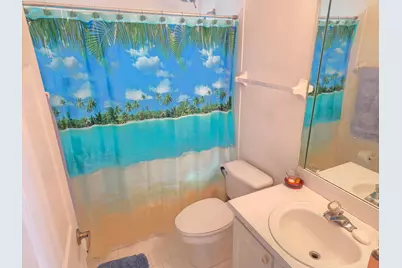 286 Saratoga Boulevard E, West Palm Beach, FL 33411 - Photo 16