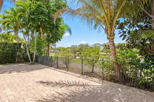 2055 Regents Blvd, West Palm Beach, FL 33409 - Photo 26