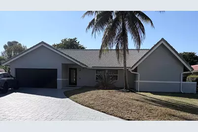 832 NW 108th Lane, Coral Springs, FL 33071 - Photo 2