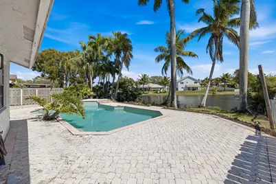 820 Rock Hill Avenue, Davie, FL 33325 - Photo 16