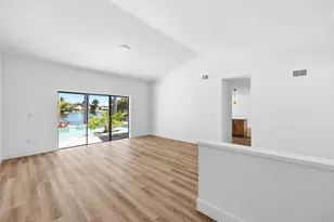 820 Rock Hill Ave, Davie, FL 33325 - Photo 6