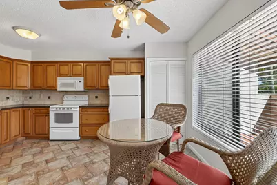 6060 SE Martinique Drive #103, Stuart, FL 34997 - Photo 8