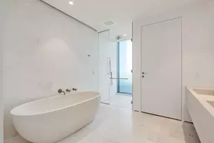 200 Arkona Ct, West Palm Beach, FL 33401 - Photo 14