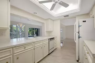 428 Pine Villa Dr, Atlantis, FL 33462 - Photo 20