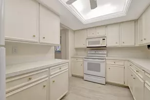 428 Pine Villa Dr, Atlantis, FL 33462 - Photo 14