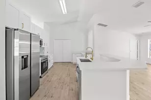 4622 SW Wade Dr, Port Saint Lucie, FL 34953 - Photo 14