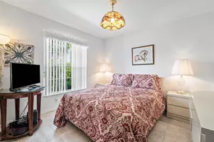 13270 Greenshore Pl, Wellington, FL 33414 - Photo 6