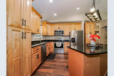 9026 85th Place, Vero Beach, FL 32967 - Photo 10