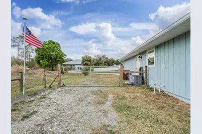 9026 85th Place, Vero Beach, FL 32967 - Photo 28