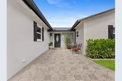 9329 SW 2nd Street, Boca Raton, FL 33428 - Photo 4