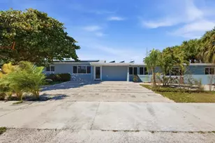 1115 S Seacrest Blvd, Boynton Beach, FL 33435 - Photo 2