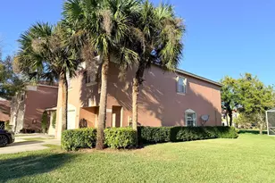 6874 Willow Creek Run, Lake Worth, FL 33463 - Photo 2