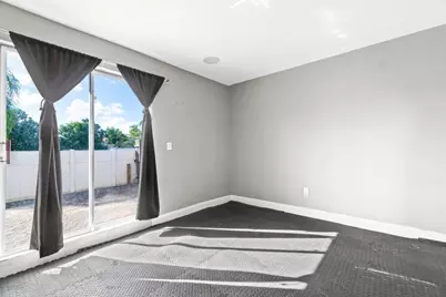 5734 Lincoln Circle E, Lake Worth, FL 33463 - Photo 24