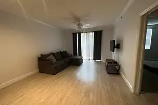 616 Clearwater Park Rd, West Palm Beach, FL 33401 - Photo 2