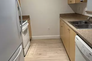 616 Clearwater Park Rd, West Palm Beach, FL 33401 - Photo 4