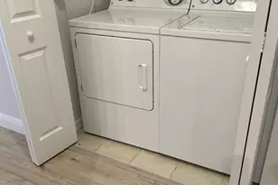 616 Clearwater Park Rd, West Palm Beach, FL 33401 - Photo 16