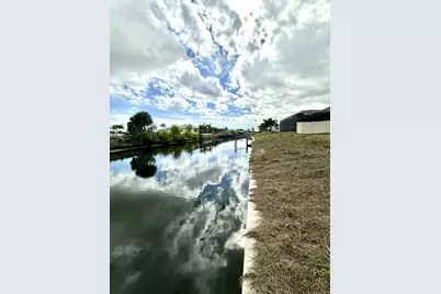 2513 Surfside Boulevard, Cape Coral, FL 33914 - Photo 10