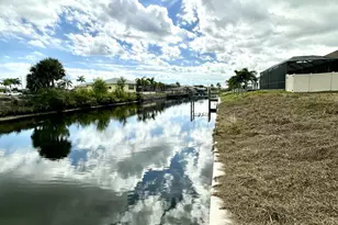 2513 Surfside Blvd, Cape Coral, FL 33914 - Photo 10