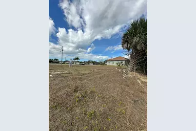 2513 Surfside Boulevard, Cape Coral, FL 33914 - Photo 12