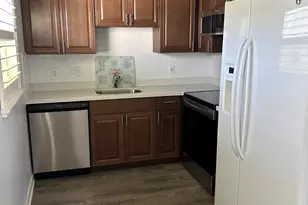 5 Valencia A, Delray Beach, FL 33446 - Photo 4