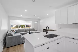 950 NE 23rd Pl, Pompano Beach, FL 33064 - Photo 8