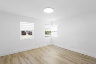 950 NE 23rd Pl, Pompano Beach, FL 33064 - Photo 22