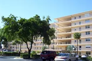 6161 NW 2nd Ave, Boca Raton, FL 33487 - Photo 2