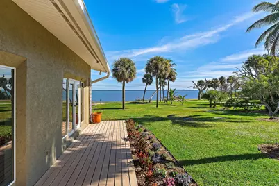 2315 S Indian River Drive, Fort Pierce, FL 34950 - Photo 10