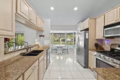 6861 SW 17th Street, Plantation, FL 33317 - Photo 10