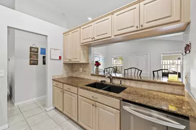 6861 SW 17th Street, Plantation, FL 33317 - Photo 12