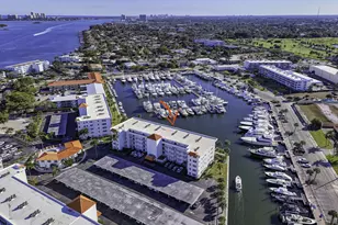 21 Yacht Club Dr, North Palm Beach, FL 33408 - Photo 32