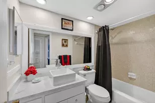 21 Yacht Club Dr, North Palm Beach, FL 33408 - Photo 20